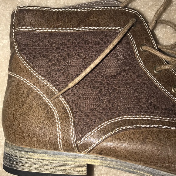 Lace ankle boots - Picture 2 of 3